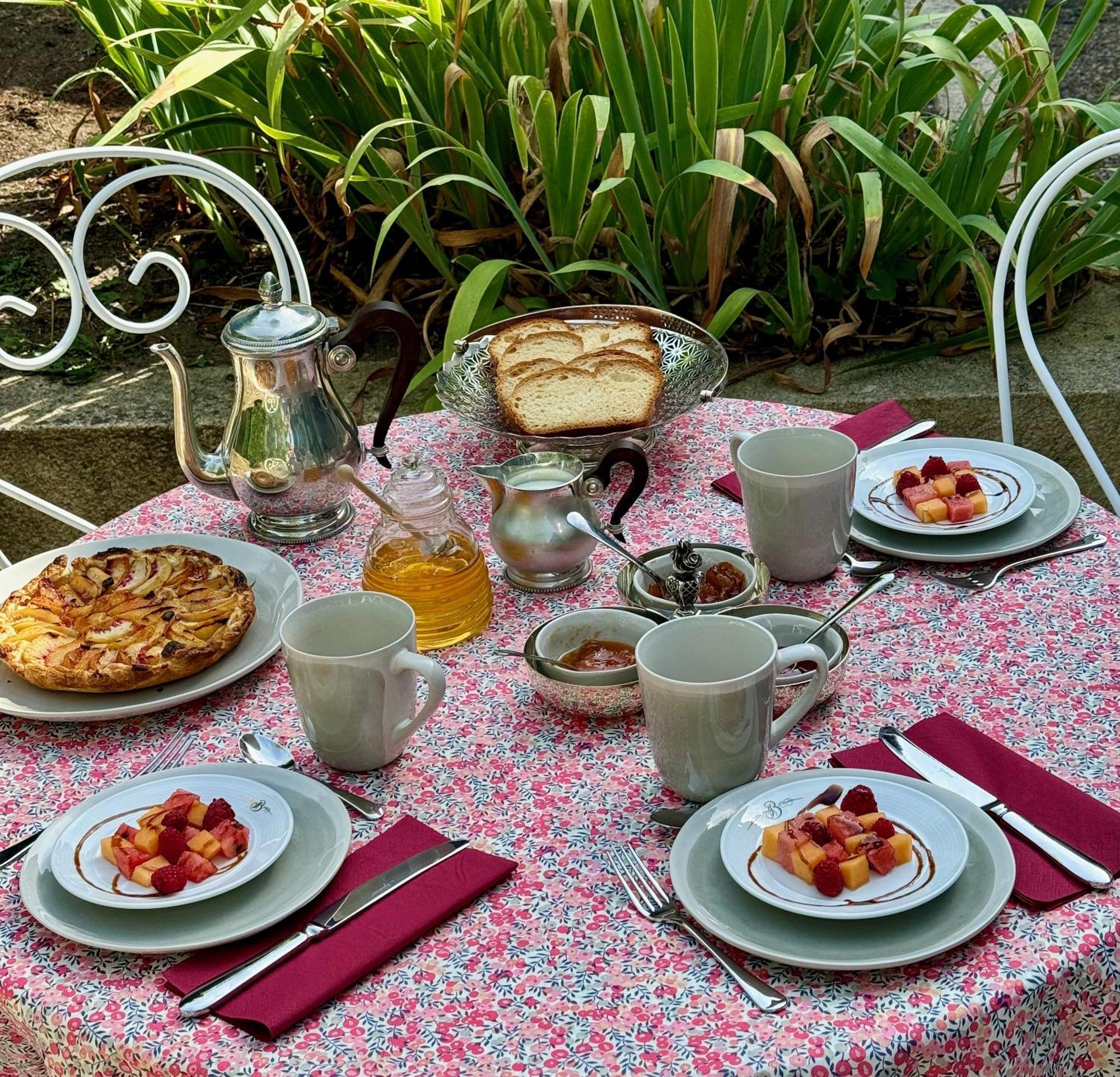 Le Vieux Manoir Villa Амбоаз Екстериор снимка